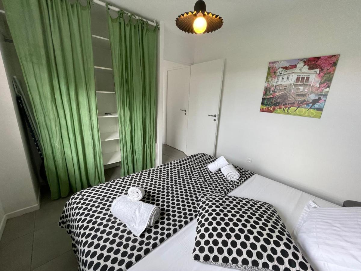 La Villa Jalna Grenadine Deux Chambres Et Piscine Privee Ле Троа-Илет Екстериор снимка