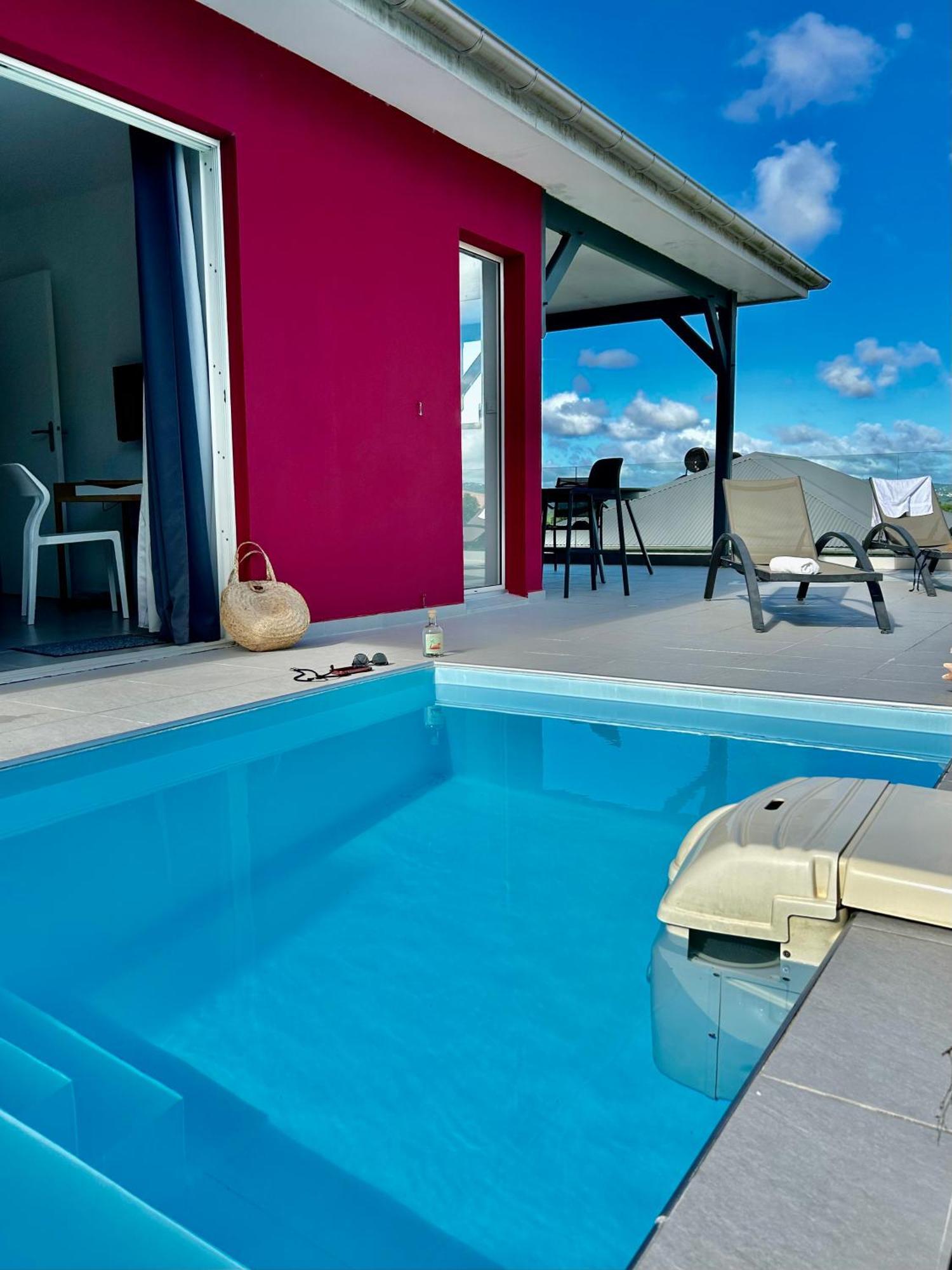 La Villa Jalna Grenadine Deux Chambres Et Piscine Privee Ле Троа-Илет Екстериор снимка
